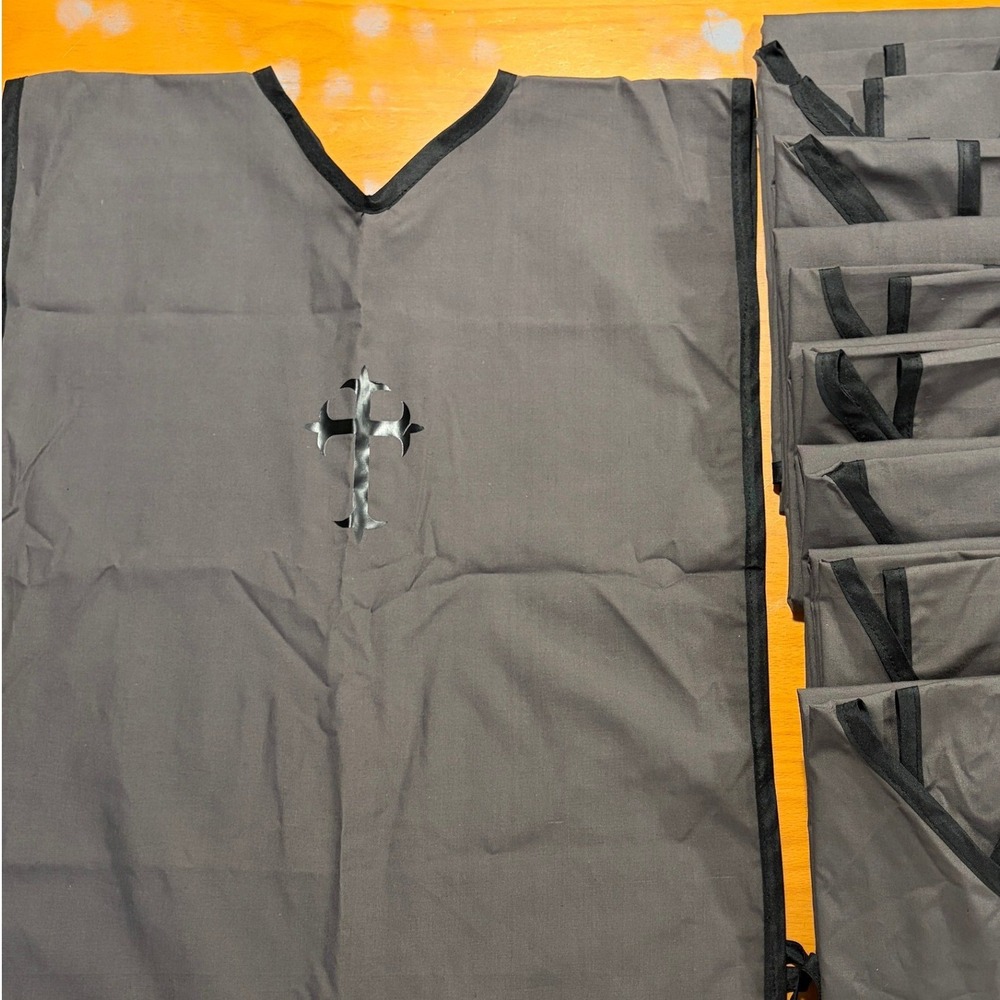 Handmade Kids Crusader Knight Costume Tunic Lot of 10 Gray Medieval‎ Cross Party